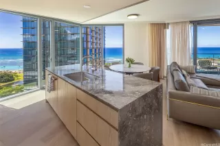 Photo #3: 202518559 Listing 