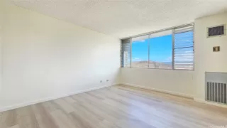 Photo #5: 202518567 Listing 