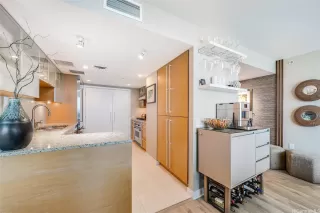 Photo #5: 202518568 Listing 