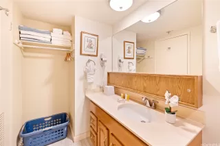 Photo #4: 202518569 Listing 
