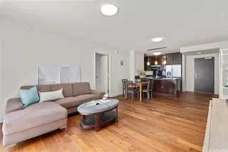 Photo #5: 202518572 Listing 