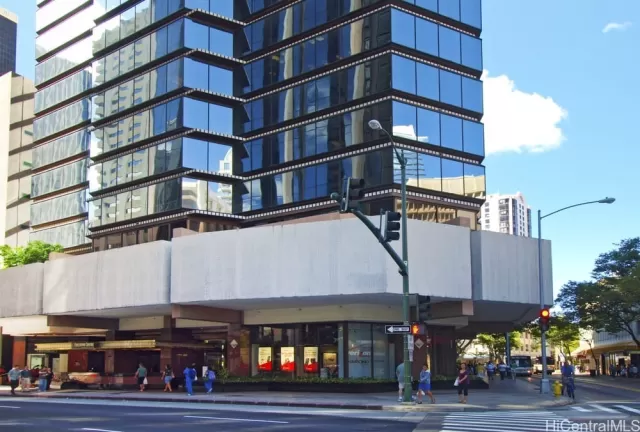 MLS: 202518588 Condo For Sale