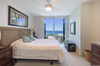 Photo #3: 202518597 Listing