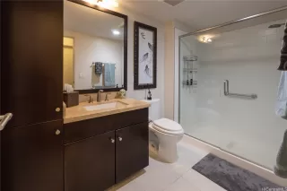 Photo #6: 202518597 Listing