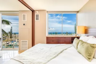 Photo #4: 202518611 Listing 