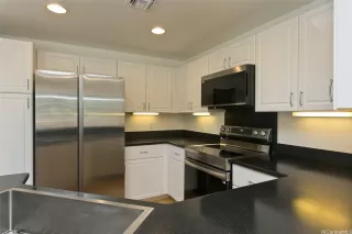 Photo #2: 202518623 Listing