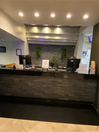 Photo #3: 202518635 Listing 