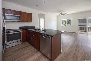 Photo #2: 202518647 Listing 