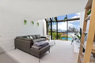 Photo #4: 202518653 Listing 