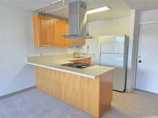 Photo #2: 202518657 Listing 