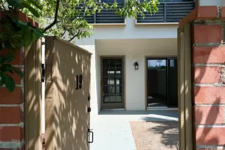 Photo #3: 202518675 Listing 