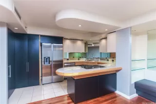 Photo #5: 202518702 Listing 