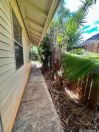 Photo #2: 202518706 Listing 