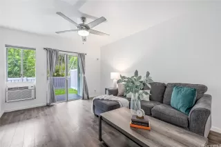 Photo #2: 202518718 Listing 