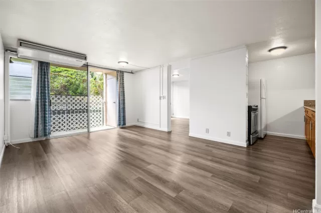 MLS: 202518744 Condo For Sale