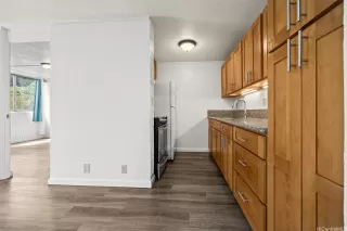 Photo #3: 202518744 Listing 