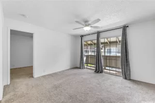 Photo #5: 202518747 Listing 