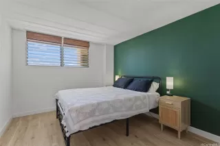 Photo #4: 202518773 Listing