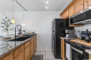 Photo #3: 202518816 Listing 