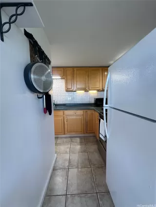 Photo #2: 202518834 Listing 