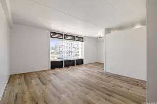 Photo #4: 202518837 Listing 