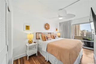 Photo #3: 202518885 Listing 