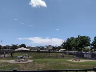 Photo #6: 202518954 Listing 