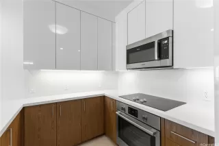 Photo #5: 202518982 Listing 