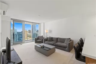 Photo #6: 202518982 Listing 