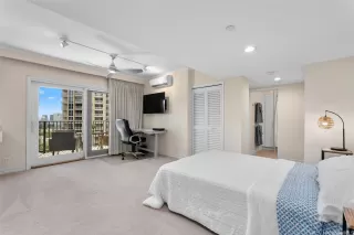 Photo #4: 202519003 Listing