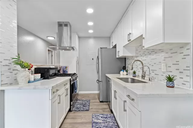 MLS: 202519024 Condo For Sale