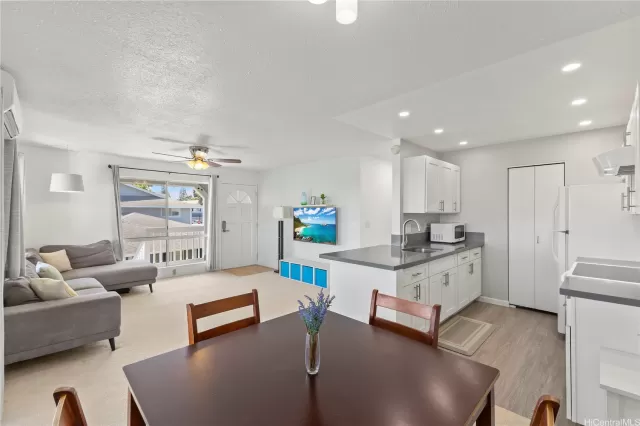 MLS: 202519162 Condo For Sale