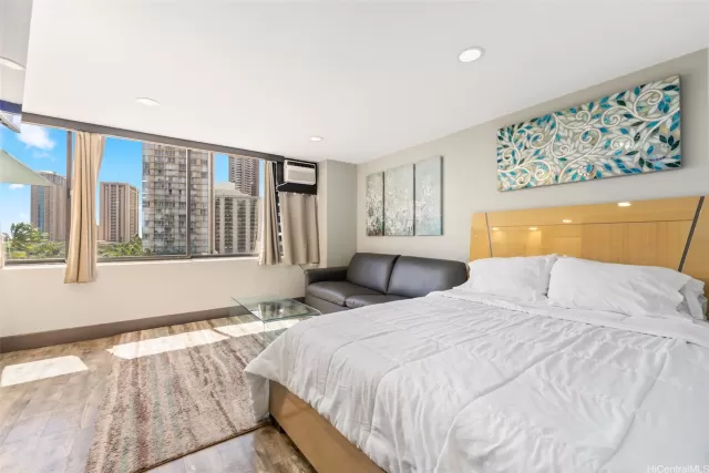 MLS: 202519172 Condo For Sale