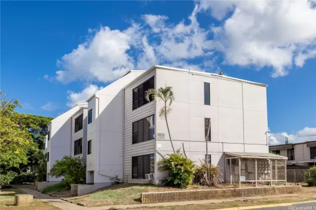 MLS: 202519180 Condo For Sale