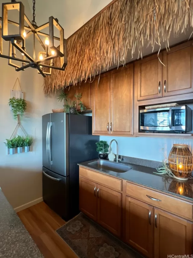 MLS: 202519198 Condo For Sale