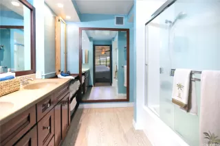 Photo #4: 202519200 Listing