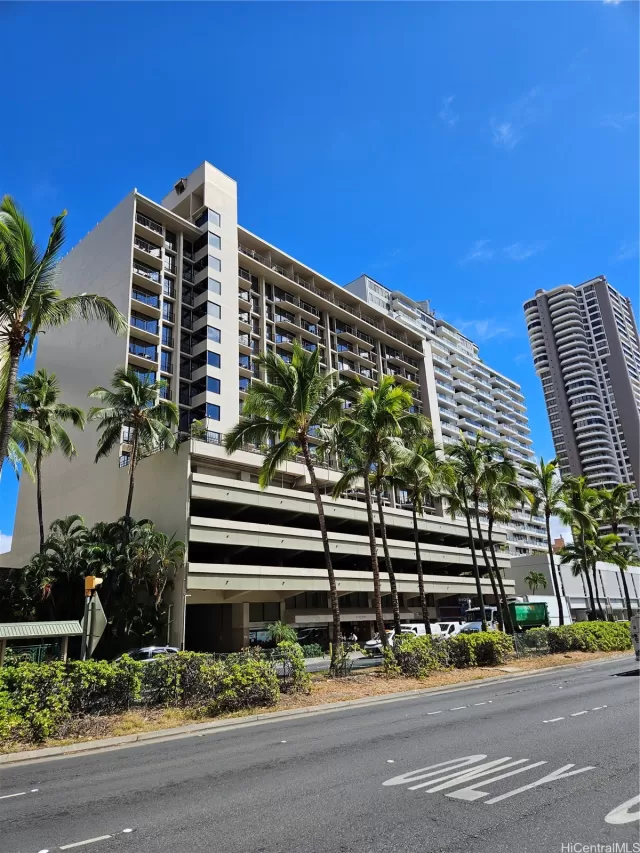 MLS: 202519215 Condo For Sale