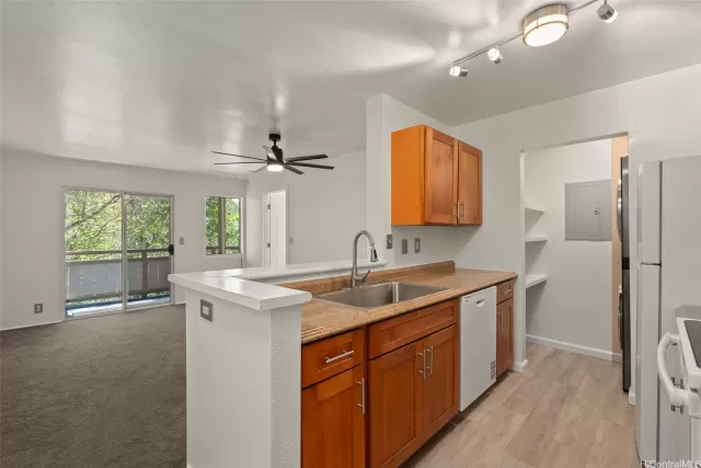 MLS: 202519217 Condo For Sale