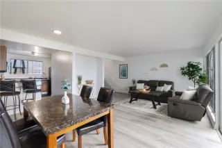 Photo #2: 202519247 Listing 