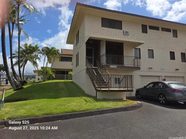 MLS: 202519257 Condo For Sale