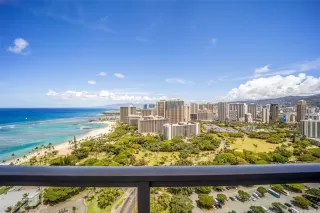 Photo #6: 202519281 Listing 