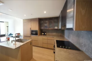 Photo #5: 202519285 Listing 