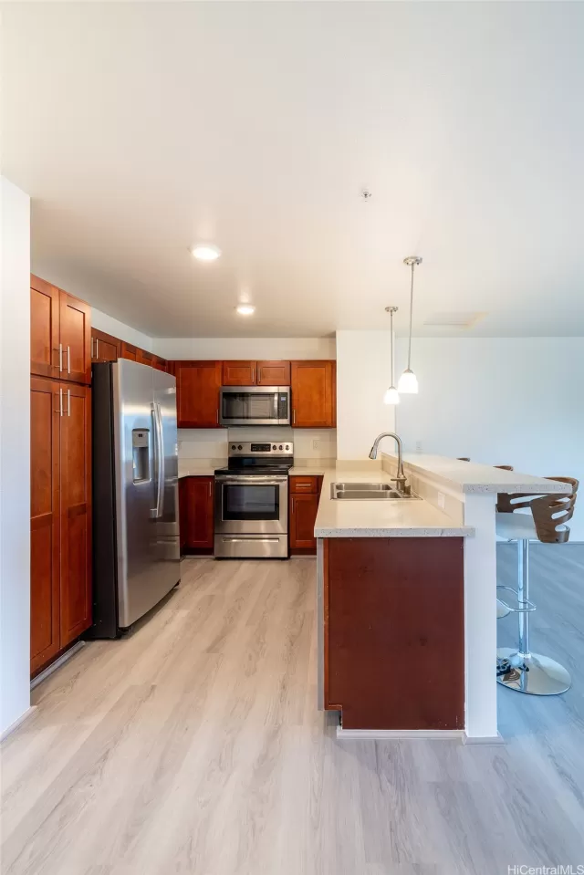 MLS: 202519290 Condo For Sale