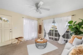 Photo #5: 202519300 Listing 