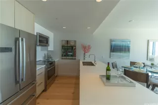 Photo #6: 202519302 Listing 