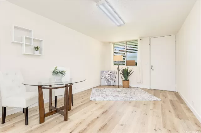 MLS: 202519329 Condo For Sale