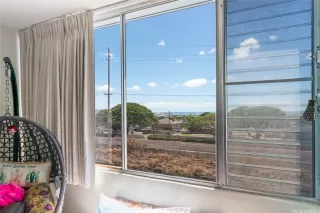 Photo #3: 202519330 Listing 