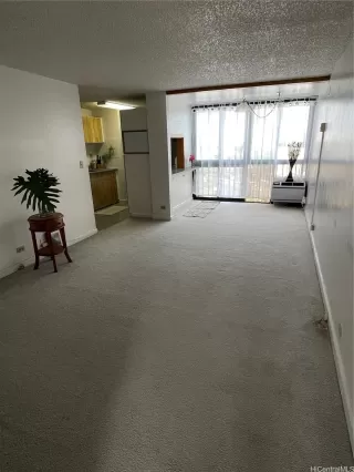 Photo #2: 202519375 Listing 