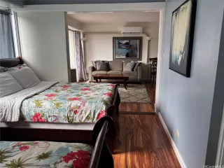 Photo #2: 202519384 Listing 