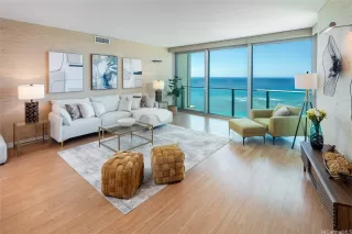 Photo #5: 202519411 Listing